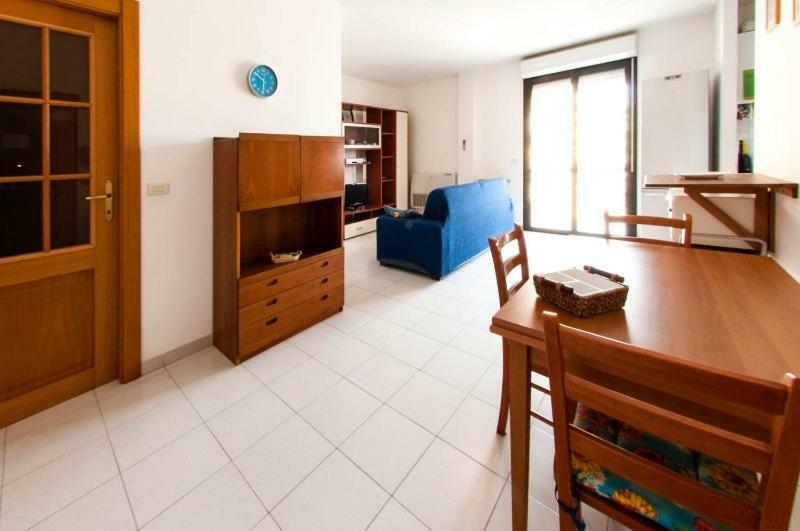 Lido Apartment